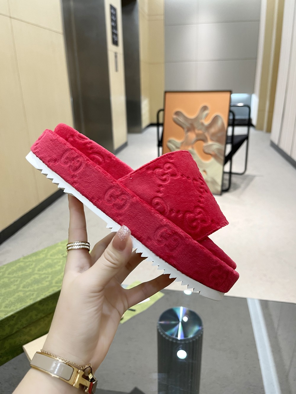 Gvc*1 Women’s GG Platform Sandal Red For Women GG