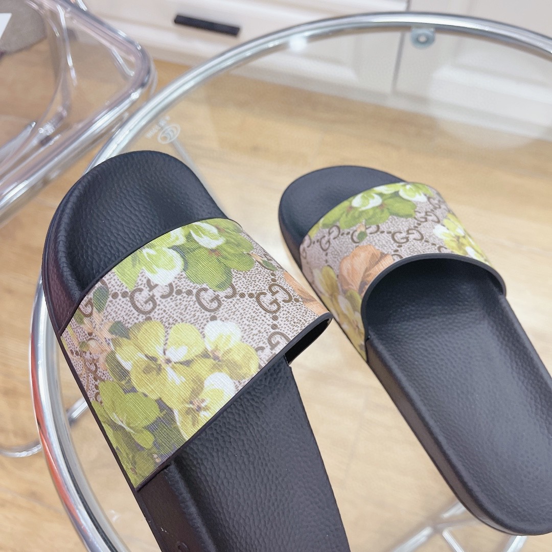 Gvc*1 Men’s GG Pursuit Floral Slider Green For Men 407345