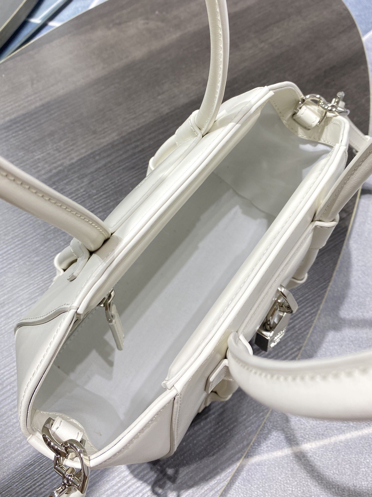 Givenchy Mini Antigona Lock Bag Ivory For Women, Women’s Handbags, Shoulder Bags 8.7in/22cm GVC BB50J0B16S-105