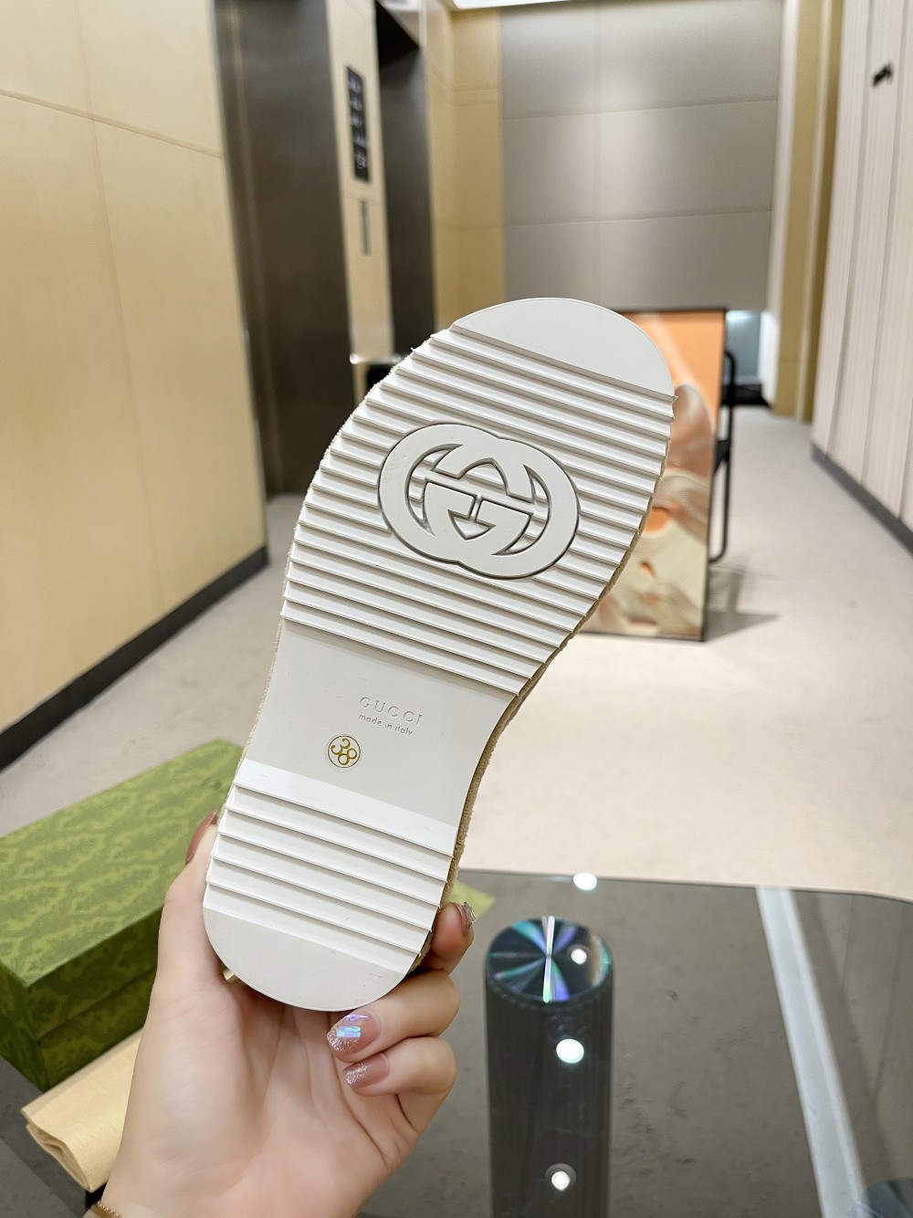 Gvc*1 Women’s GG Platform Sandal Beige For Women GG