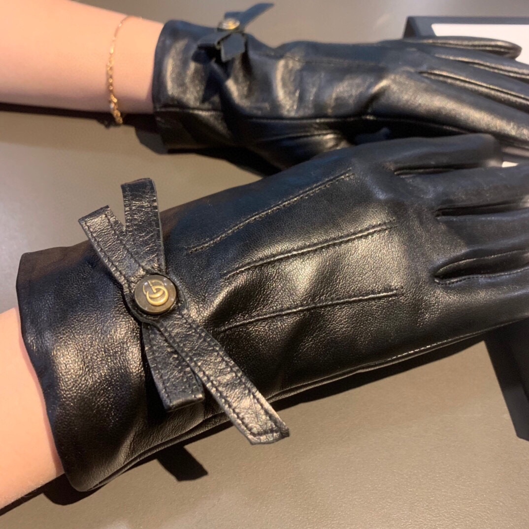 Gvc*1 Gloves With Signature Double G Motif In Black