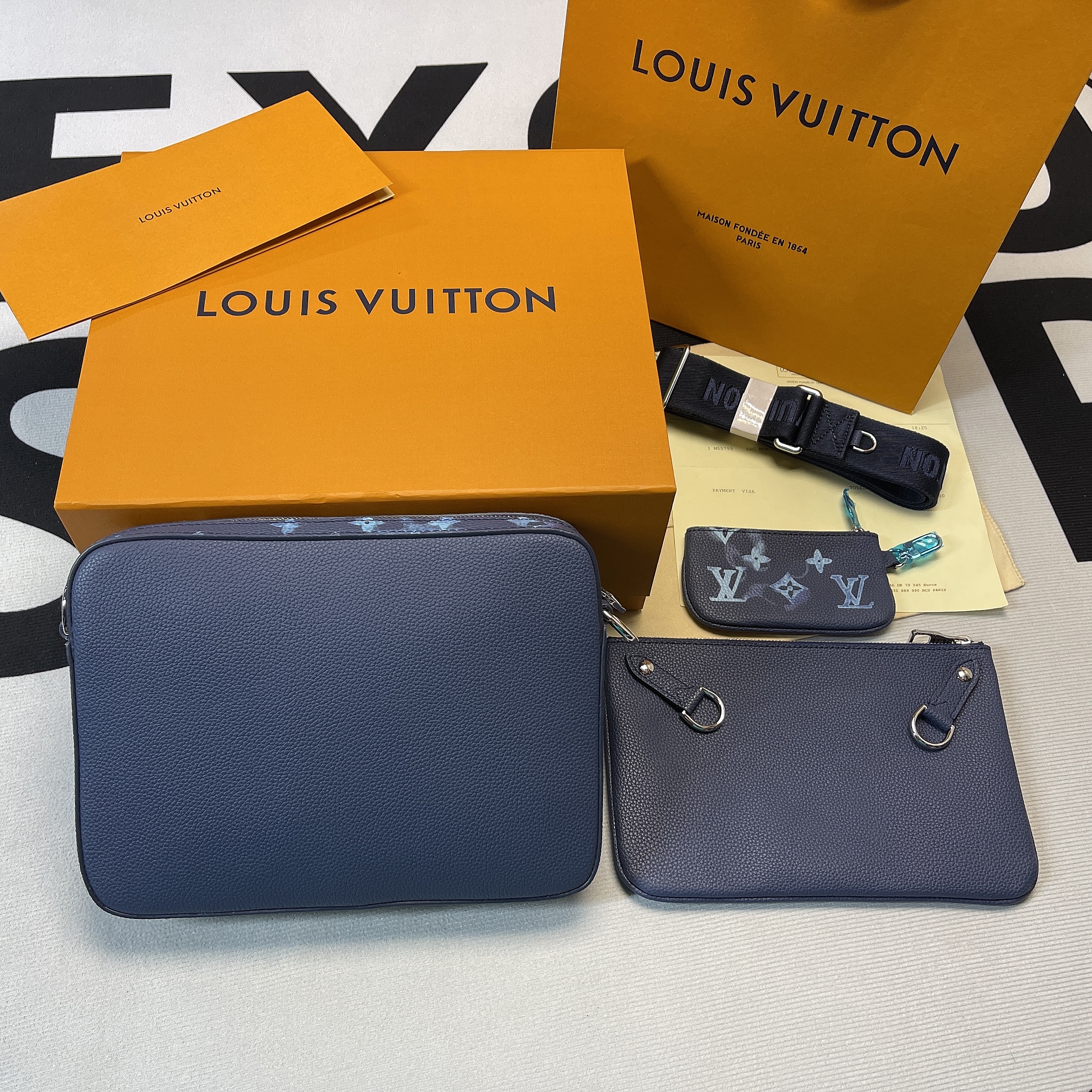 L0vis Vvtt0n Trio Messenger Ink Watercolor Blue For Men, Men’s Bags, Shoulder And Crossbody Bags 9.5in/25cm LV M57840