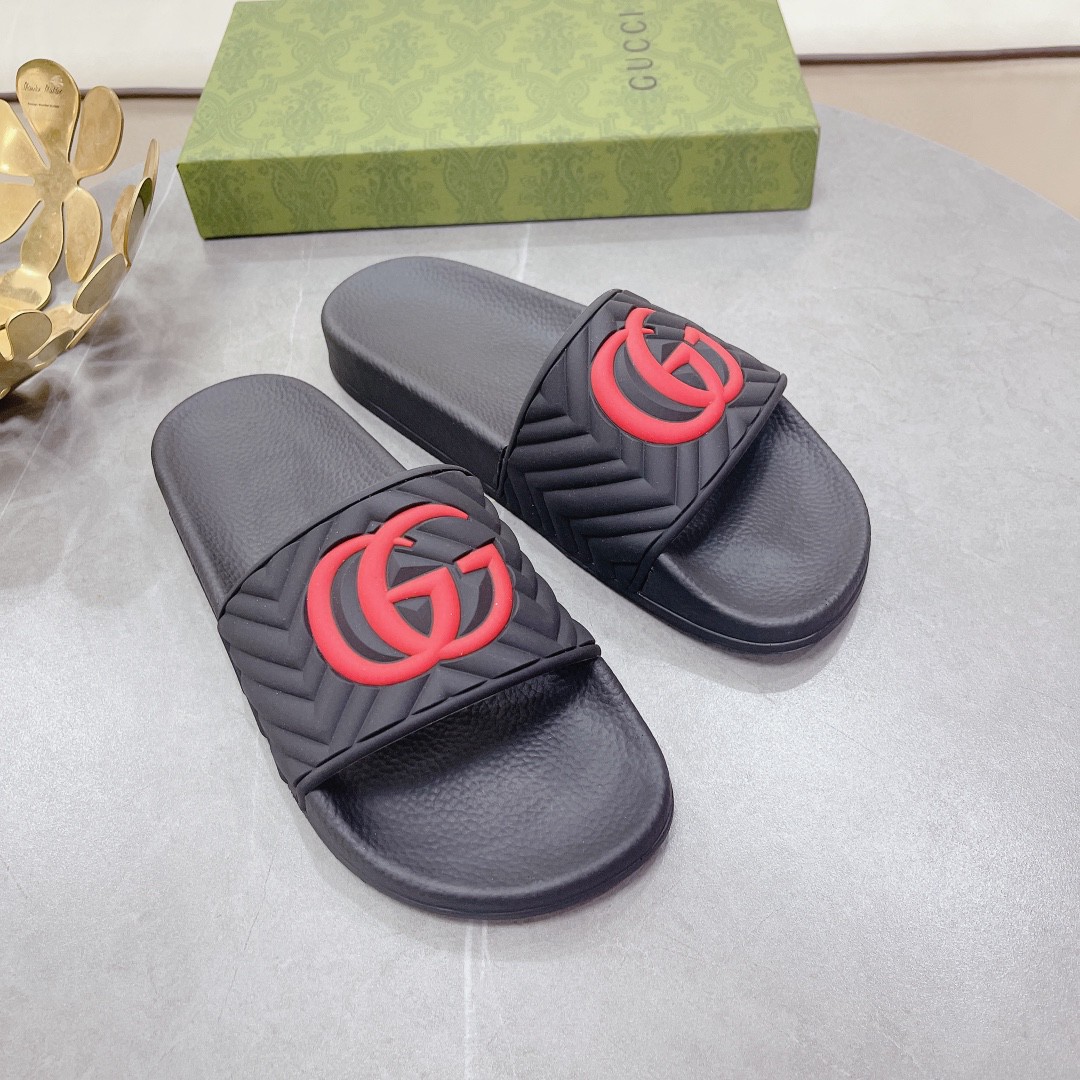 Gvc*1 Women’s Quilted GG Rubber Slide Black And Red For Women 601041