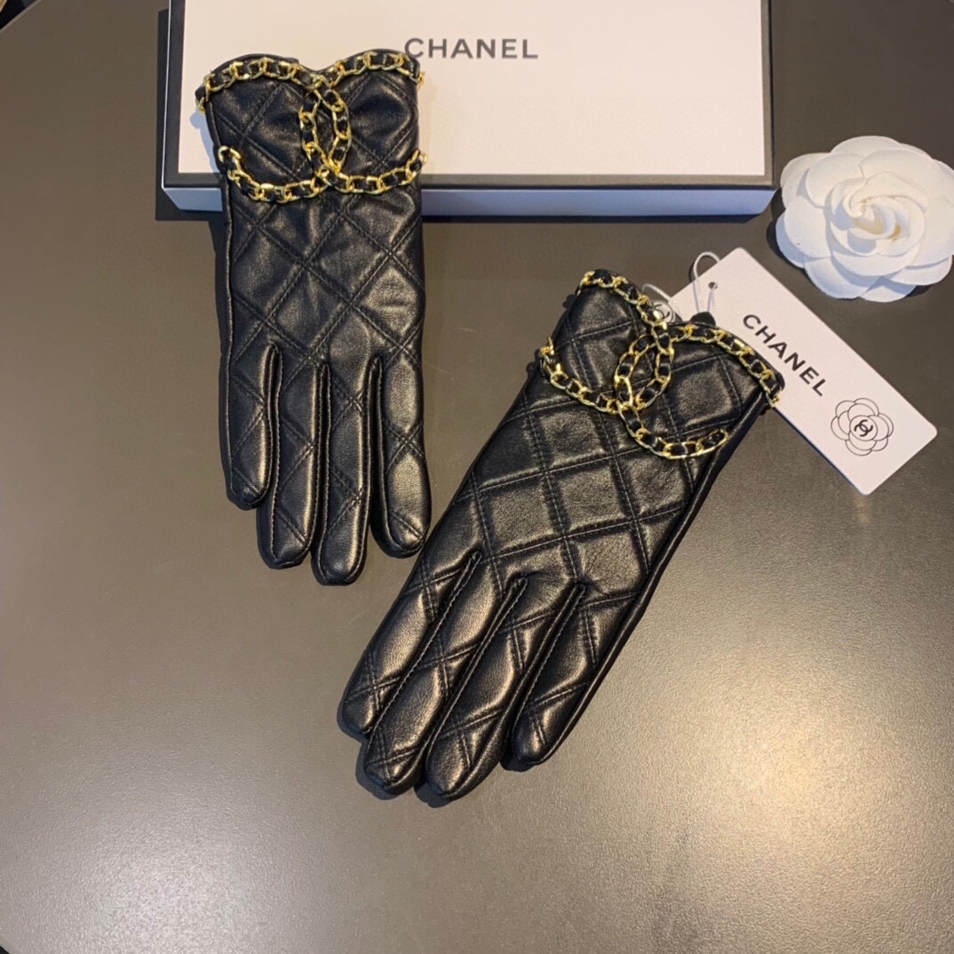 Ch**el Gloves In Black