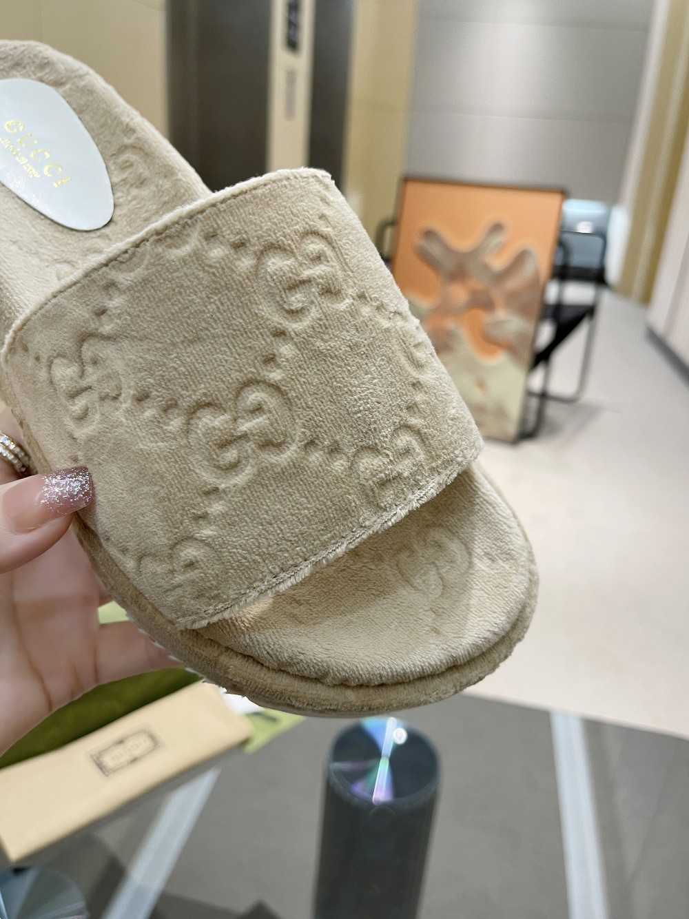 Gvc*1 Women’s GG Platform Sandal Beige For Women GG