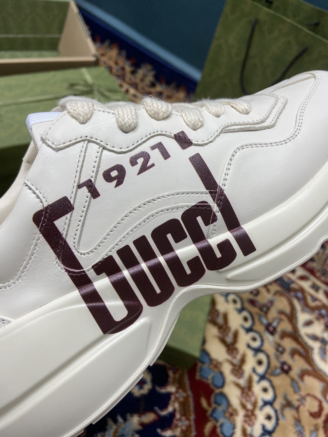 Gvc*1 Men’s Rhyton Sneakers With Logo 1921 Gvc*1 White Ivory For Men ‎684896 DRW00 9522