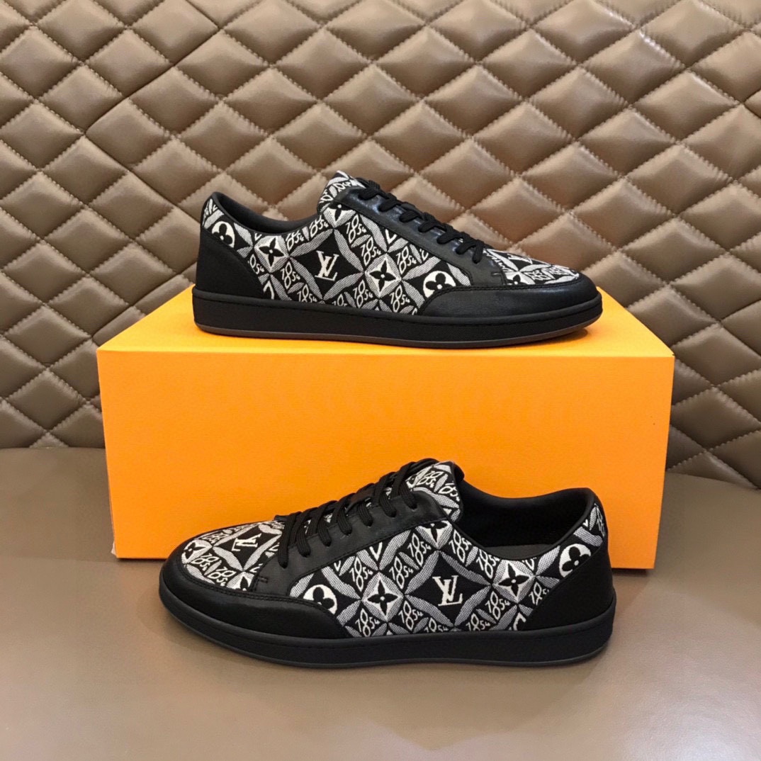 L0vis Vvtt0n Rivoli Sneaker Black For Men LV