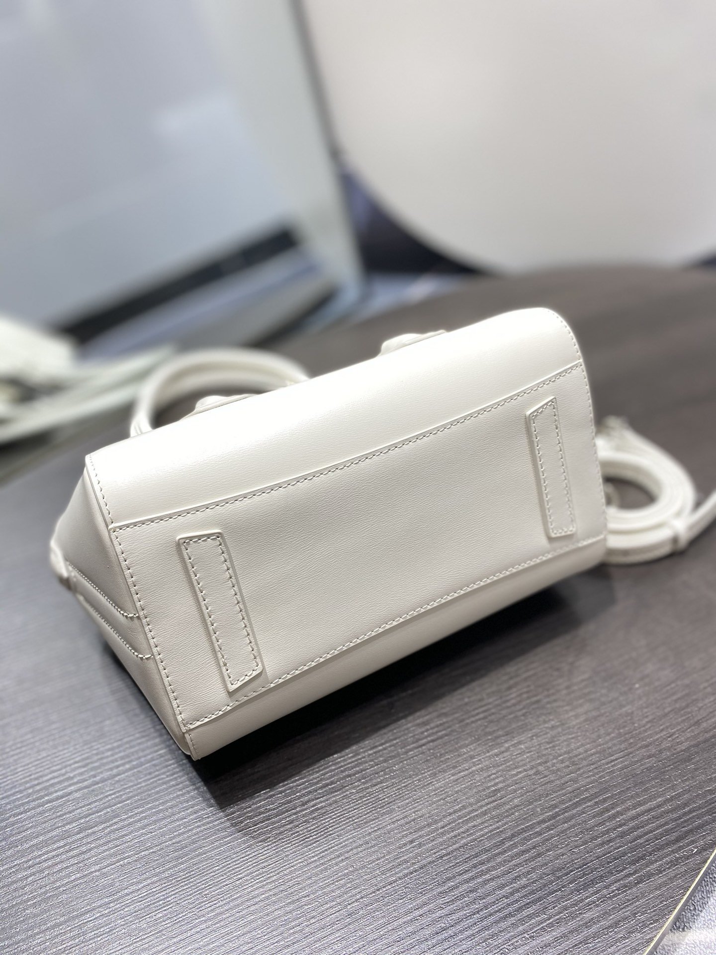 Givenchy Mini Antigona Lock Bag Ivory For Women, Women’s Handbags, Shoulder Bags 8.7in/22cm GVC BB50J0B16S-105