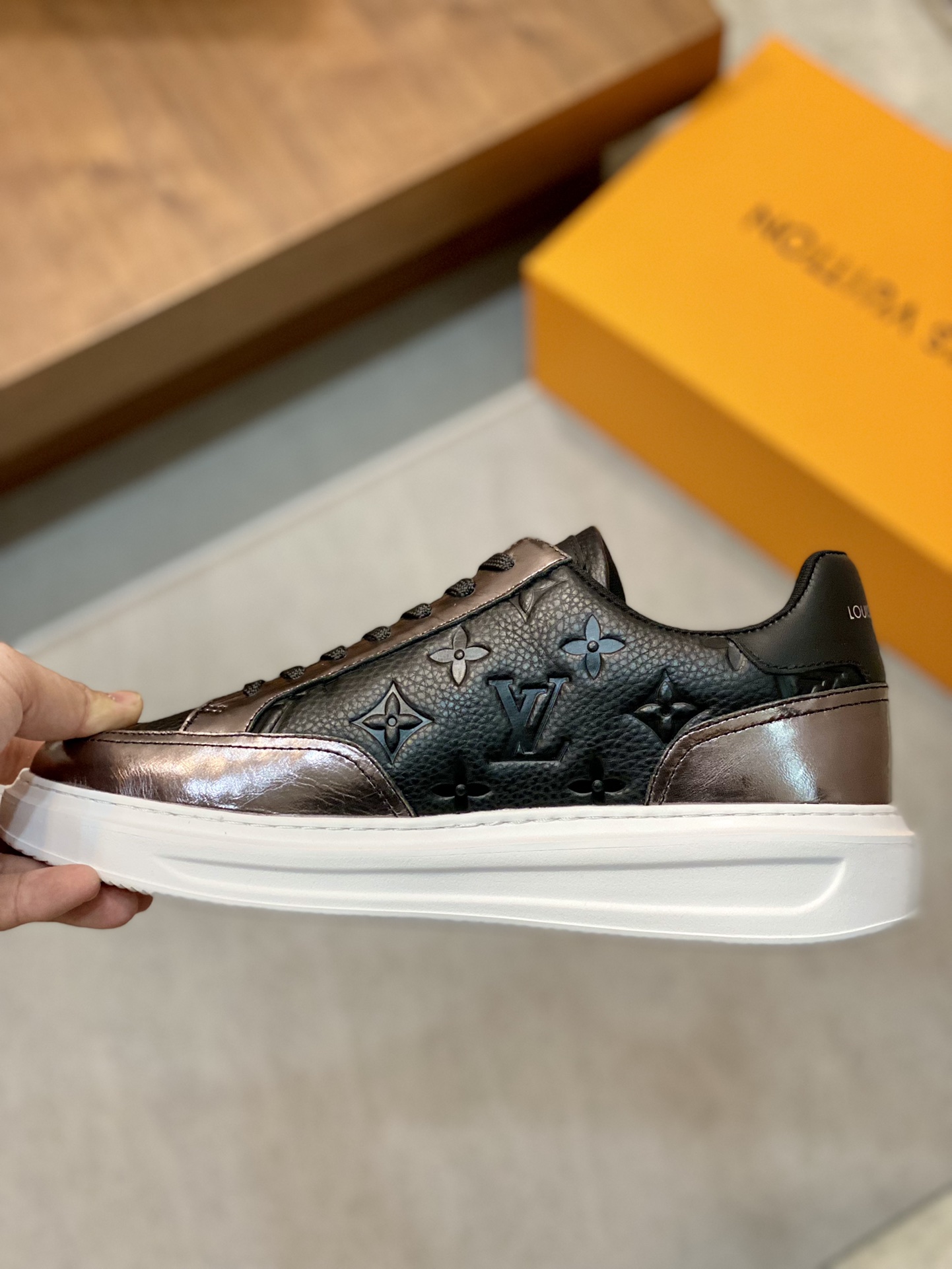 L0vis Vuittion Beverly Hills Sneaker Brown For Men LV