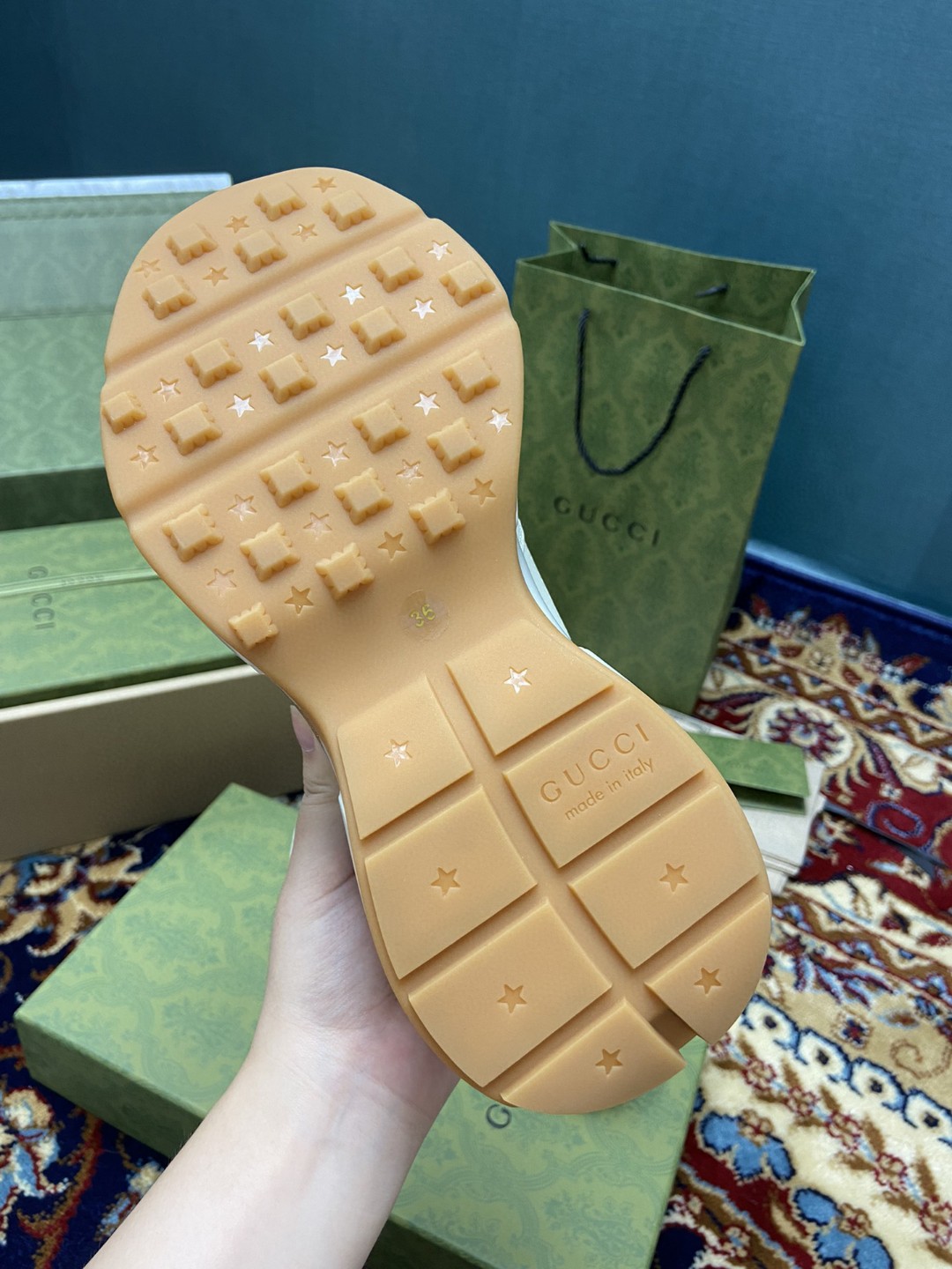 Gvc*1 Men’s Rhyton Sneakers With Glitter White Ivory For Men 524990 DRW00 9022