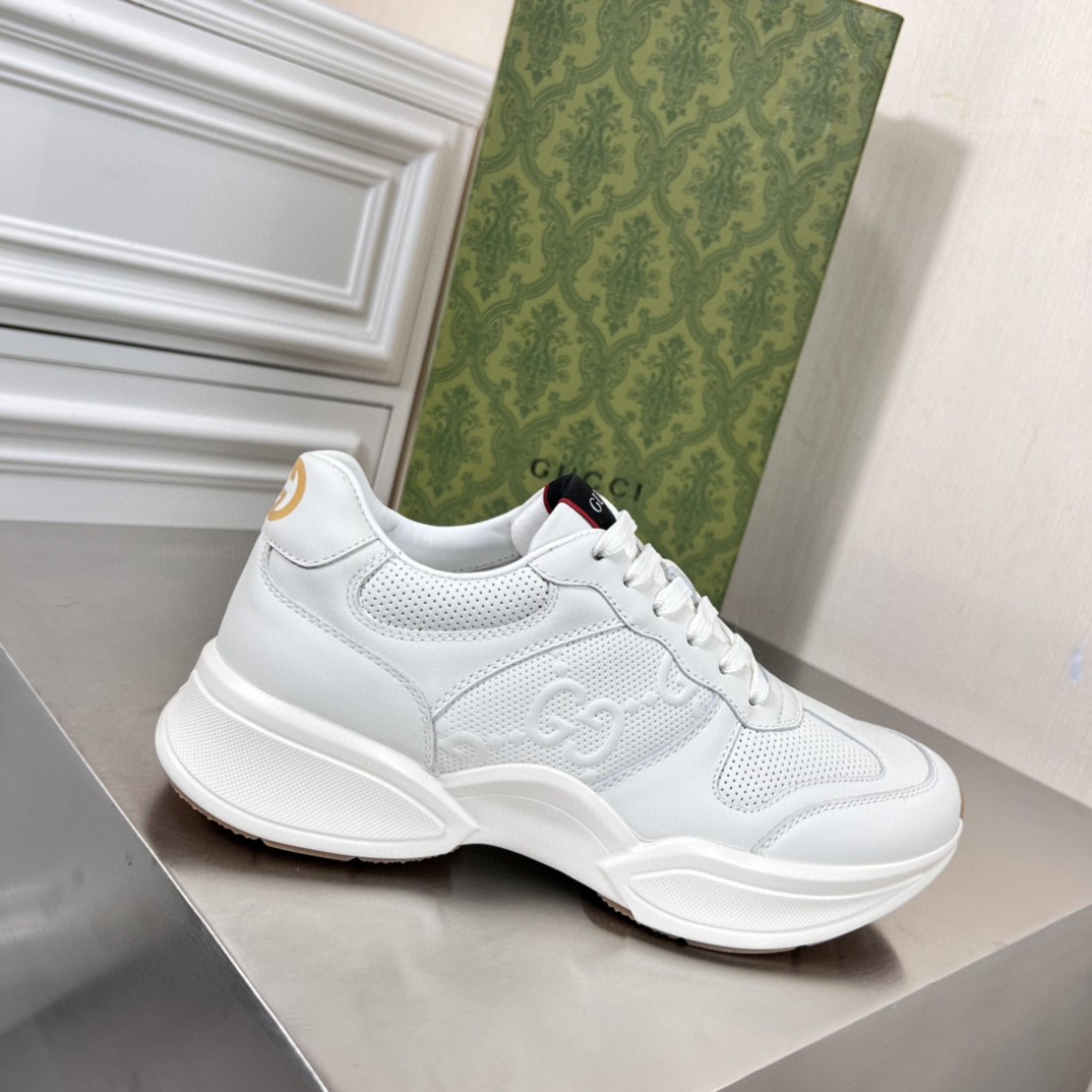 Gvc*1 Men’s GG Embossed Rhyton Sneakers White For Men 721750