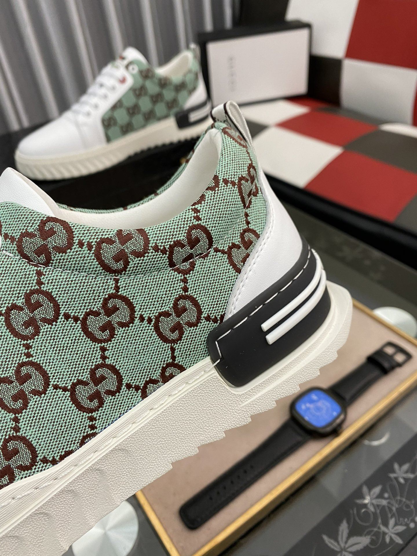 Gvc*1 Men’s GG Ace Sneaker Green And White For Men