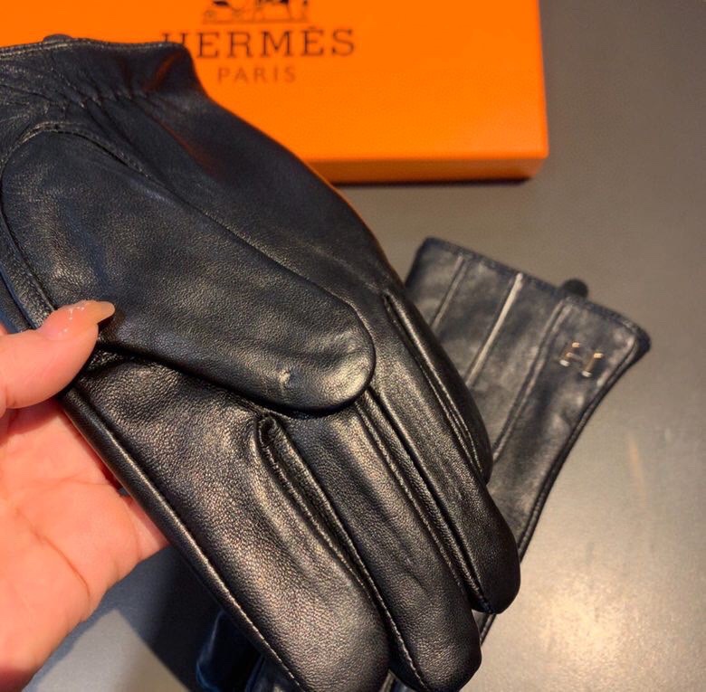 H**me5 Soya Gloves In Black