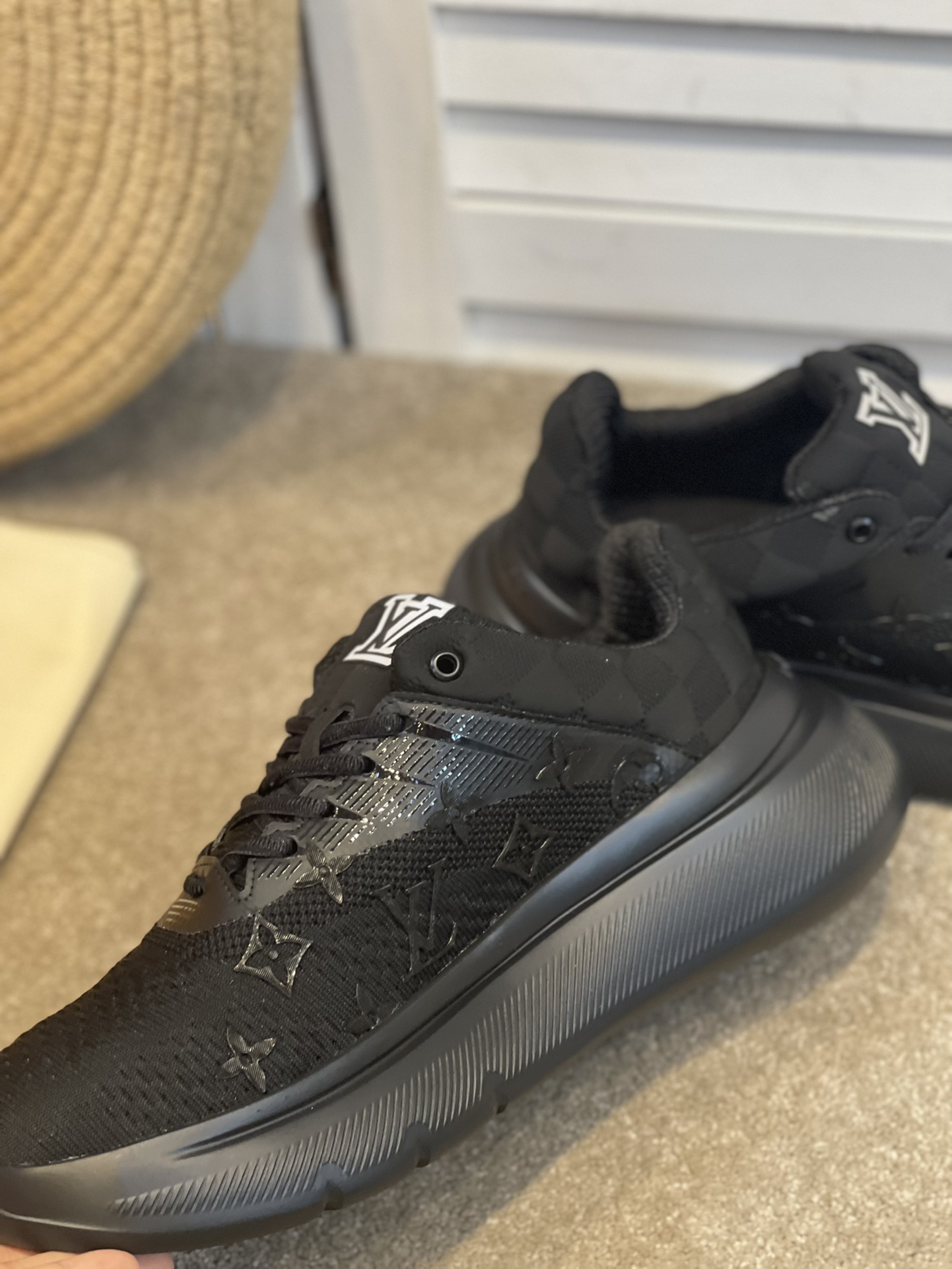 L0vis Vuittion Show Up Sneaker Black For Men LV 1A9JRI