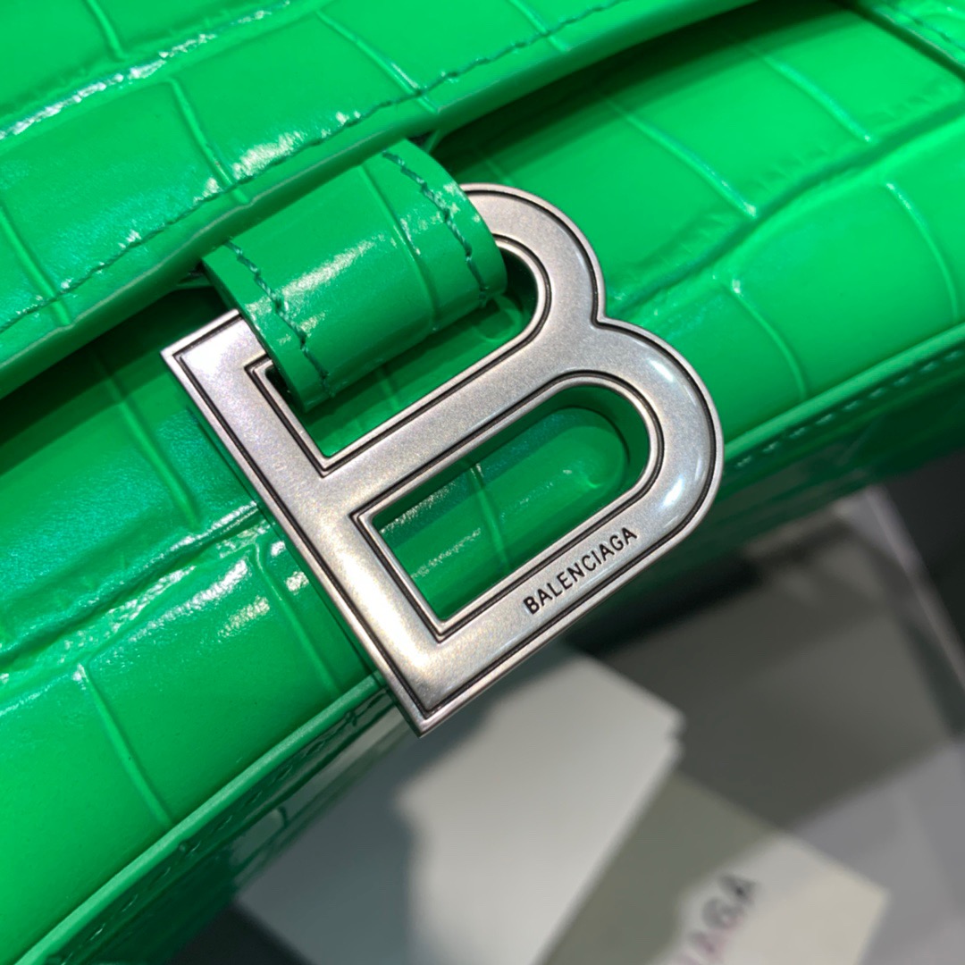 Ba1en*iaga Hourglass Small Handbag In Green, For Women, Women’s Bags 9in/23cm