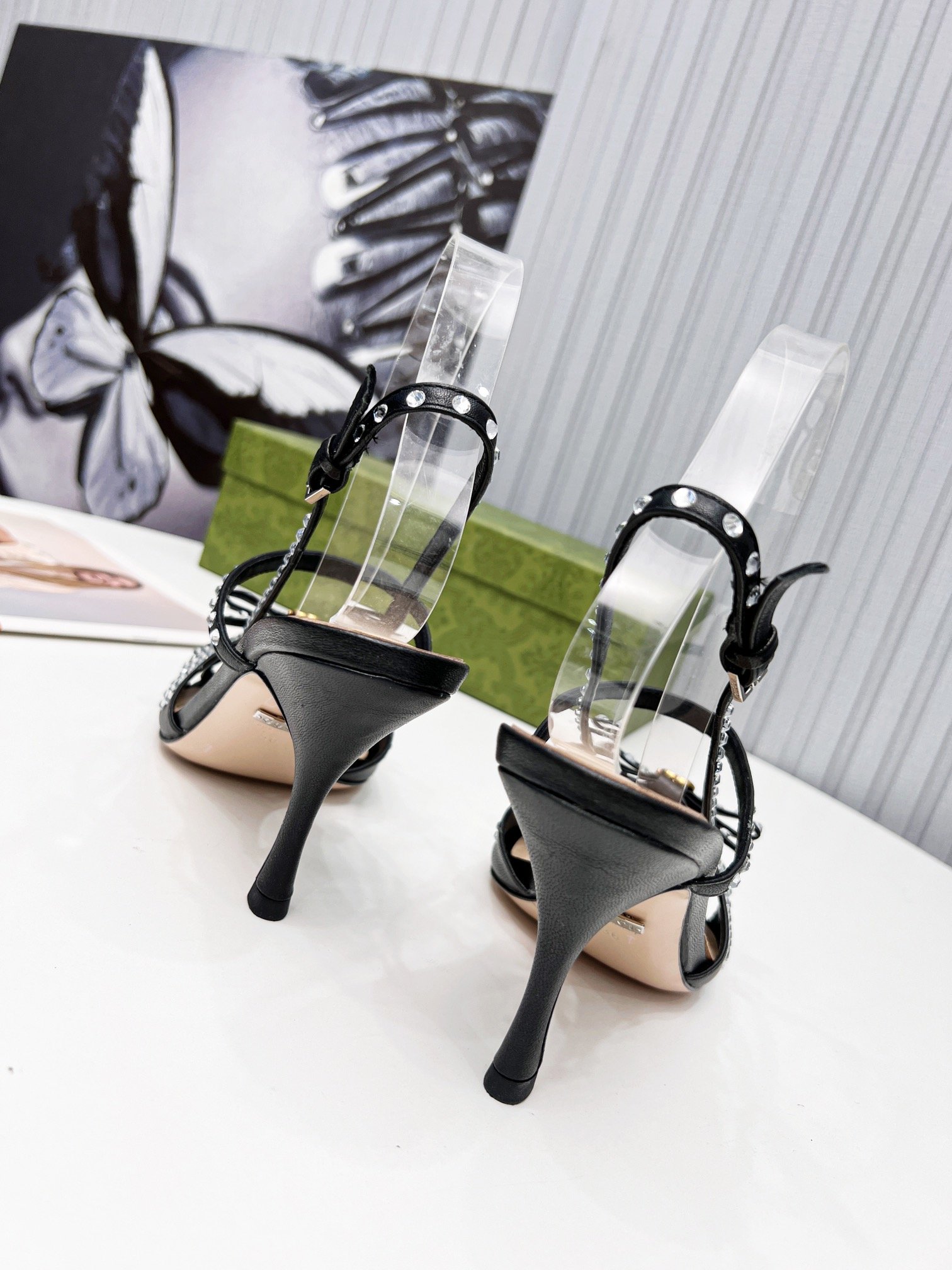 Gvc*1 Women’s Sandal With Crystals Black For Women GG