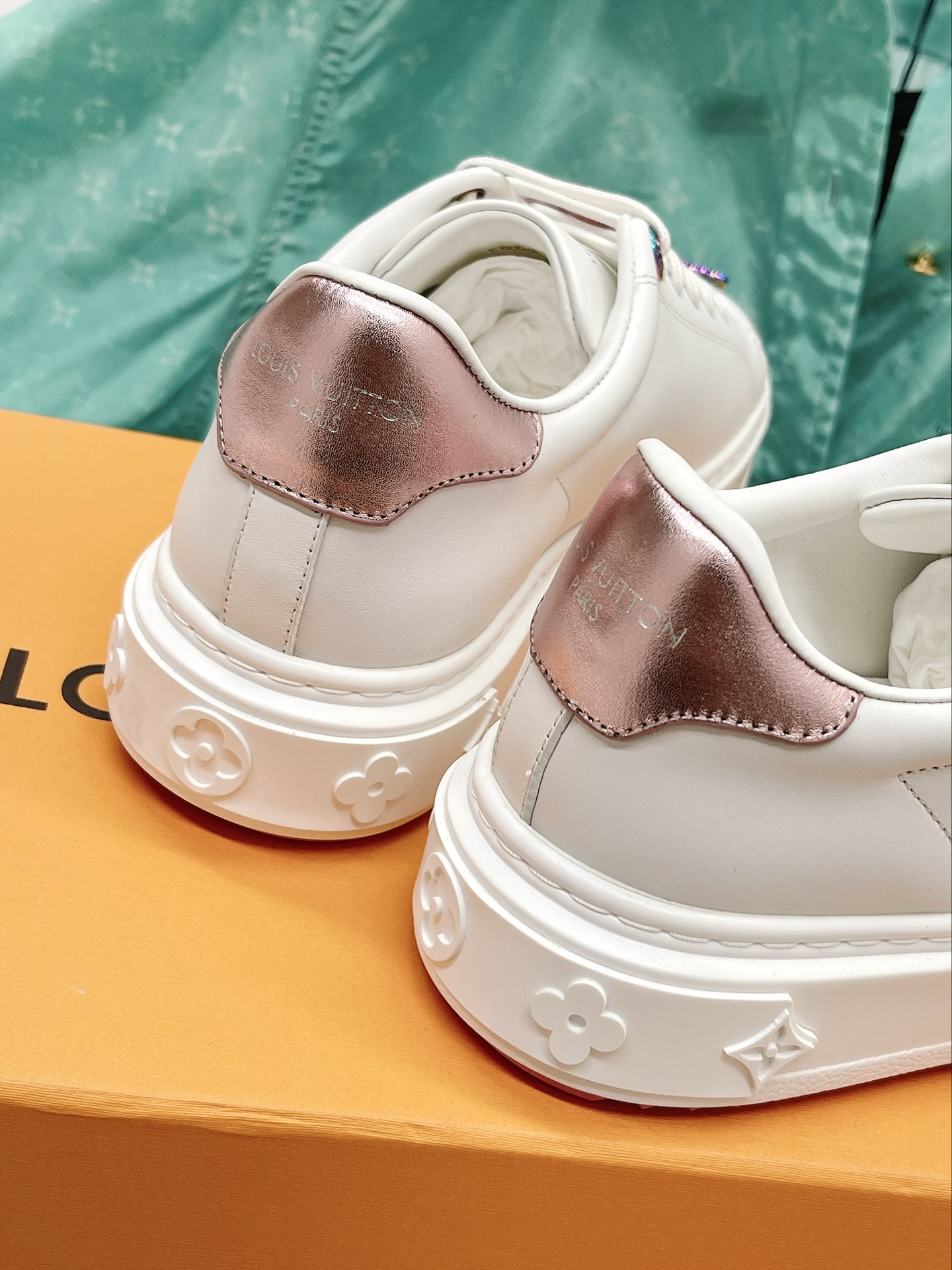 L0vis Vvtt0n Women’s Time Out Sneaker Pink For Women LV 1AADNC