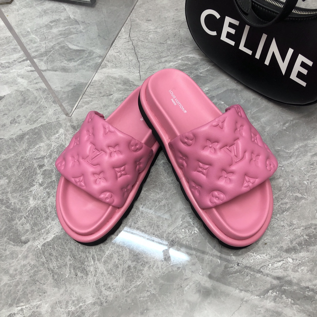 L0vis Vvtt0n Women’s Pool Pillow Flat Comfort Mule Pink For Women LV