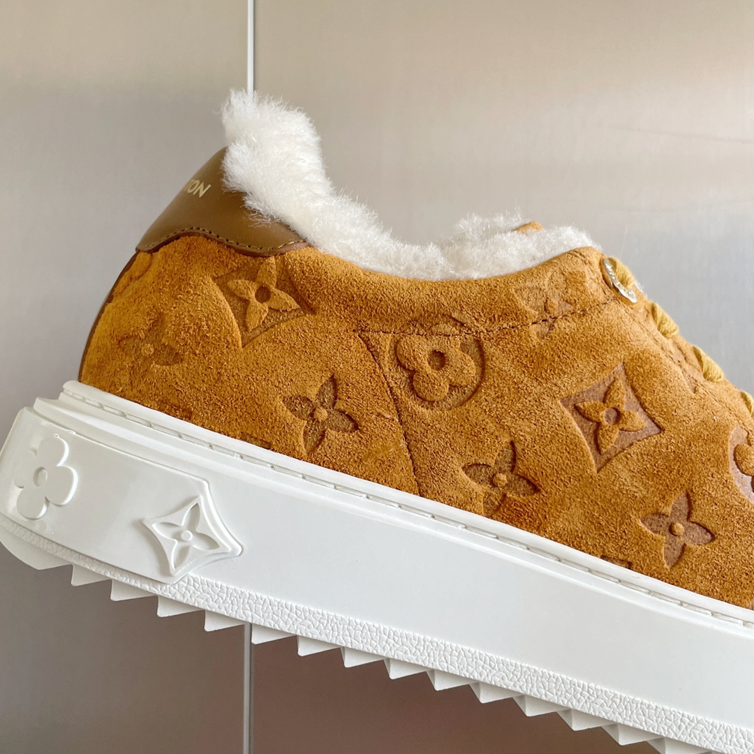 L0vis Vvtt0n Women’s Time Out Sneaker Brown For Women LV