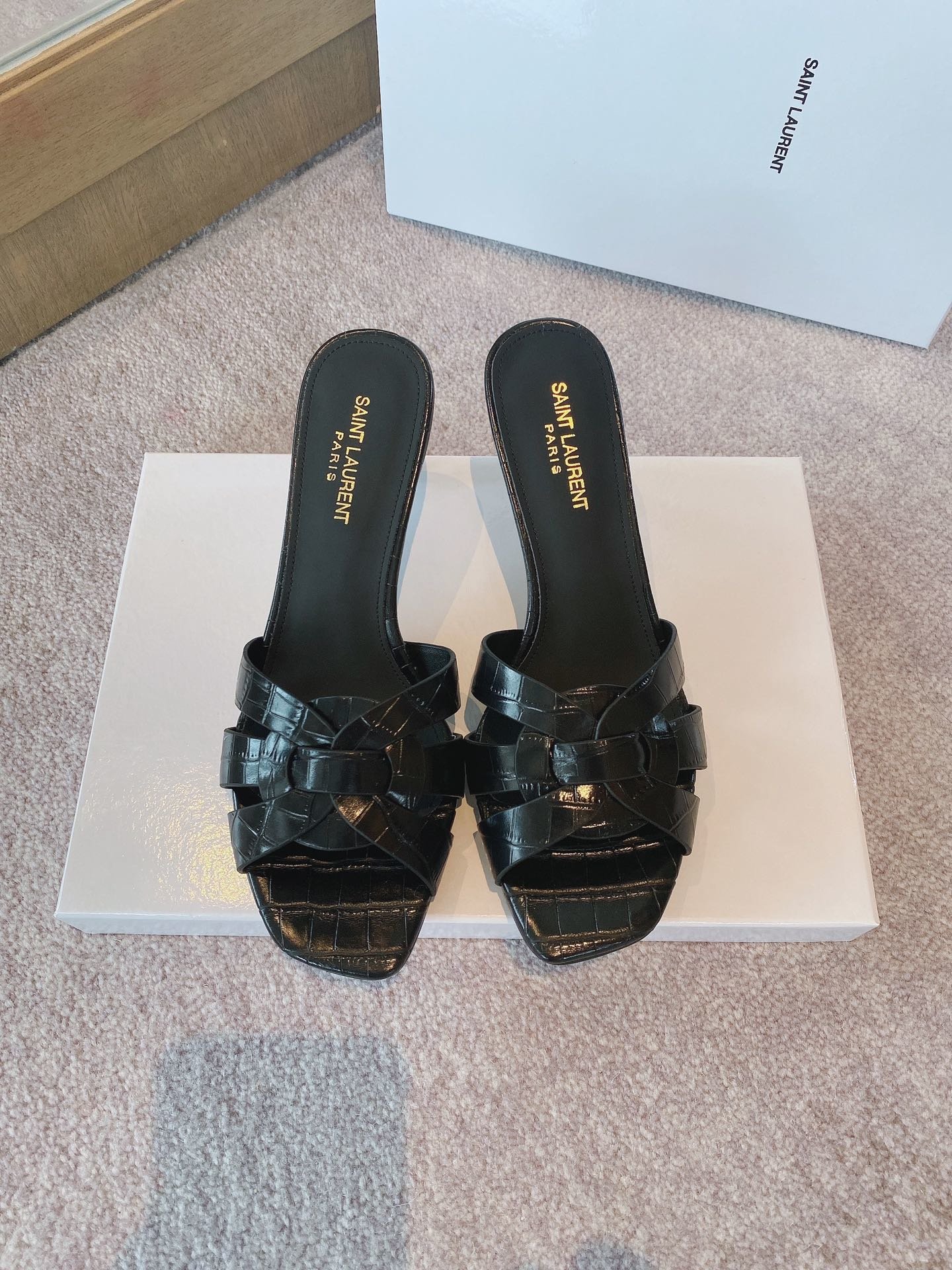 Sa1nt Lau*nt Women’s Tribute Heeled Mules Black For Women Y51 6509861YQ001000