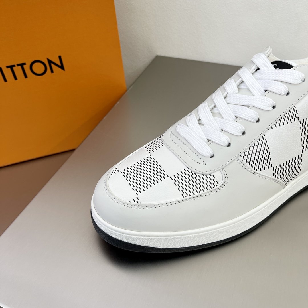 L0vis Vuittion Rivoli Sneaker White For Men LV