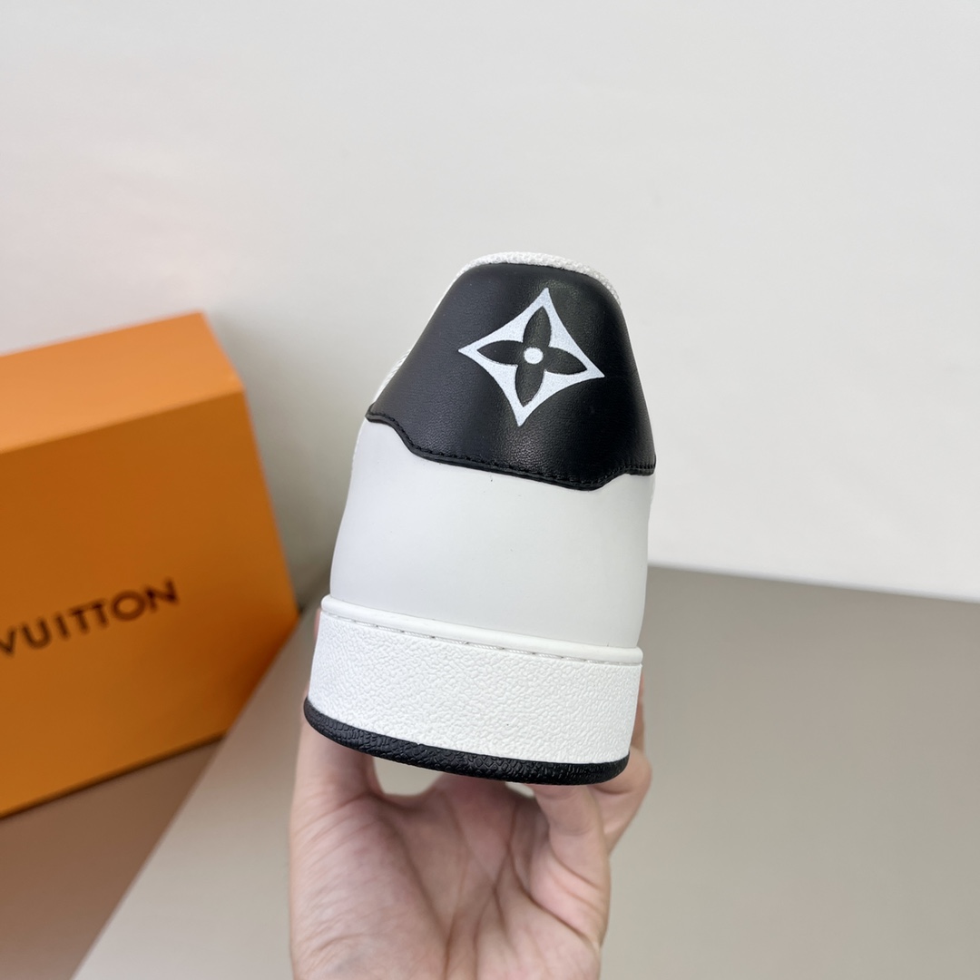 L0vis Vuittion Rivoli Sneaker White For Men LV