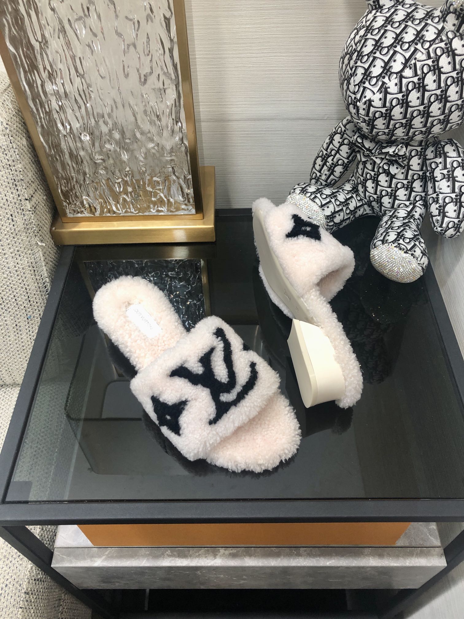 L0vis Vvtt0n Women’s Magnetic Mule White For Women LV