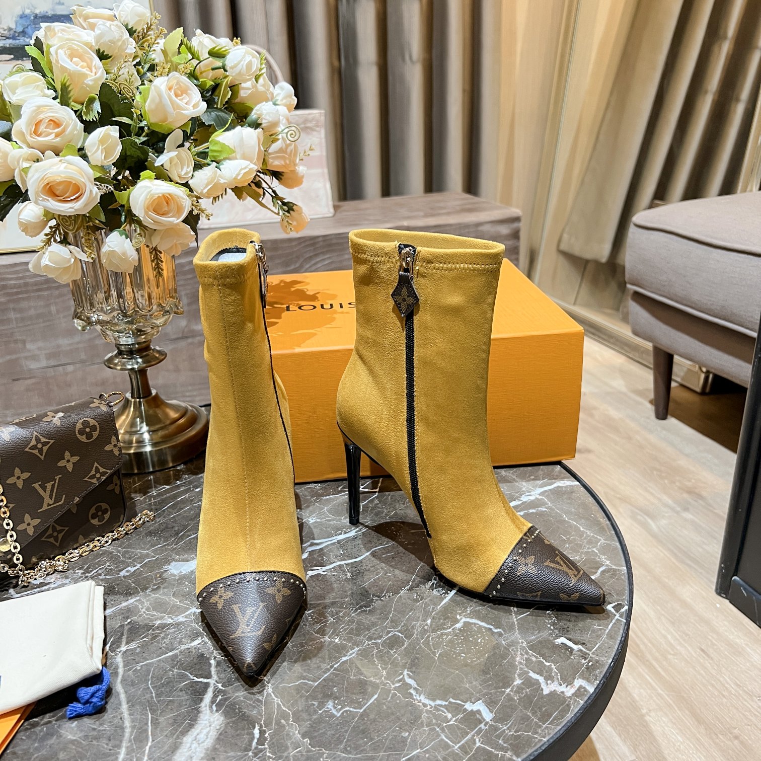 L0vis Vvtt0n Women’s Cherie Ankle Boots Yellow Women LV