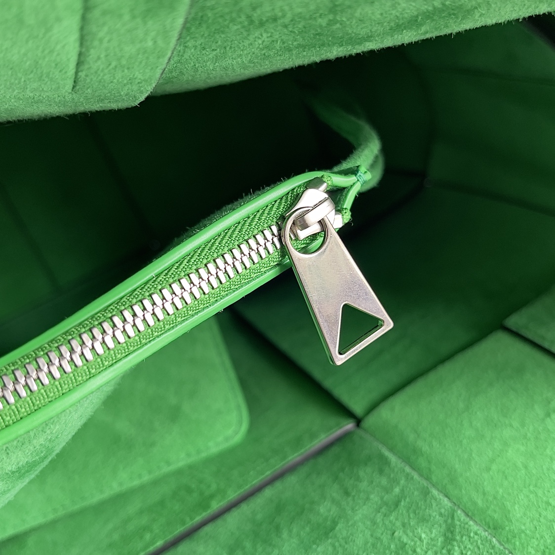 B0tt*ga Ven*ta Large Arco Tote Bag Black, For Women, Women’s Bags 18.1in/46cm 680165VB1K08838