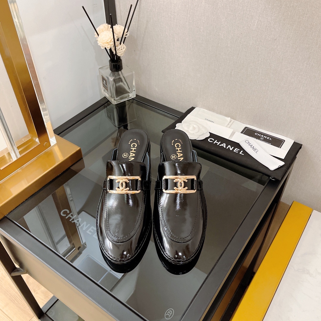 Ch**el Women’s Loafers Black For Women