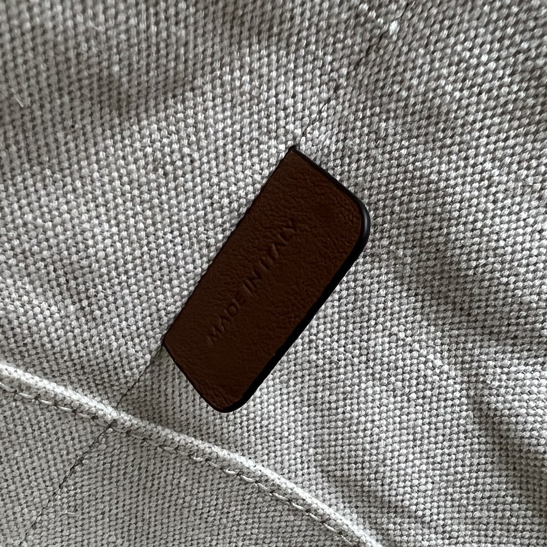 Ce1i*e Small Bucket Cuir Triomphe In Textile Natural / Tan For Women 9in/22cm 198242EFL.02NT