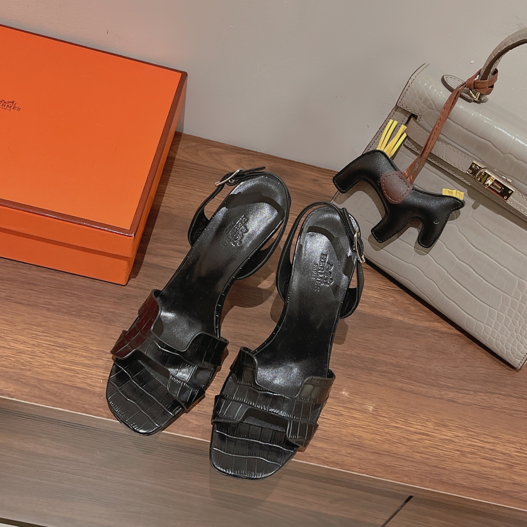 H**me5 Ella Sandal Noir For Women 4.1in/10.5cm H221241Z 02360