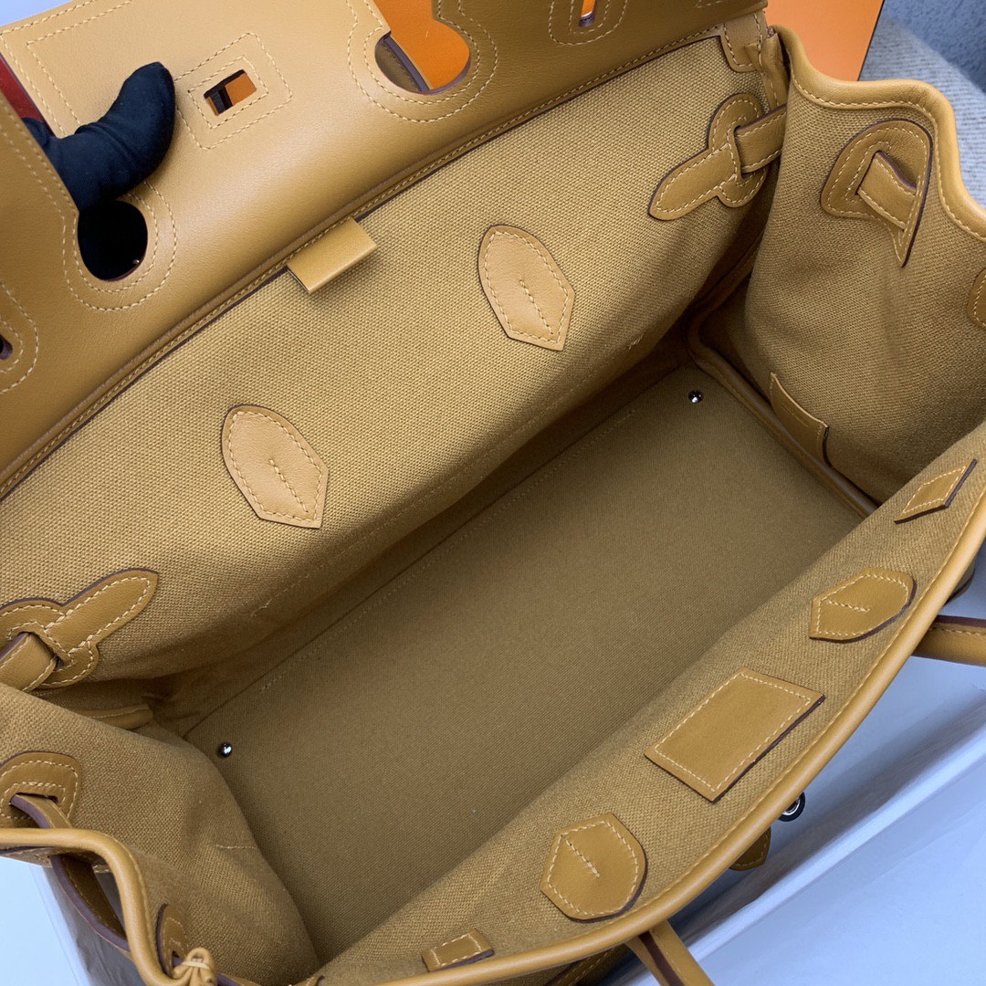 H**me5 Birkin Cargo 35 Beige, Silver Toned Hardware Bag For Women, Women’s Handbags, Shoulder Bags 13.8in/35cm