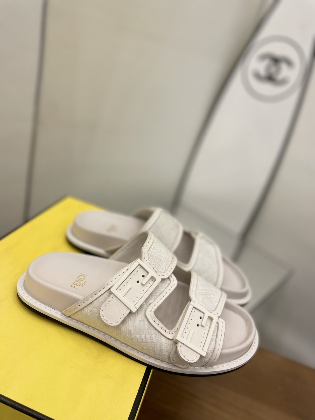 F**di Feel Slides White For Women