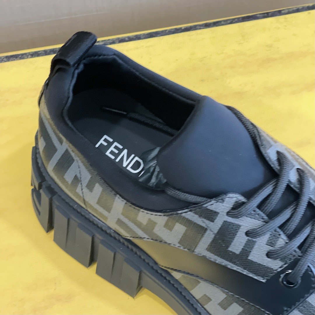 F**di Force Grey Boots For Men 7L1451AD74