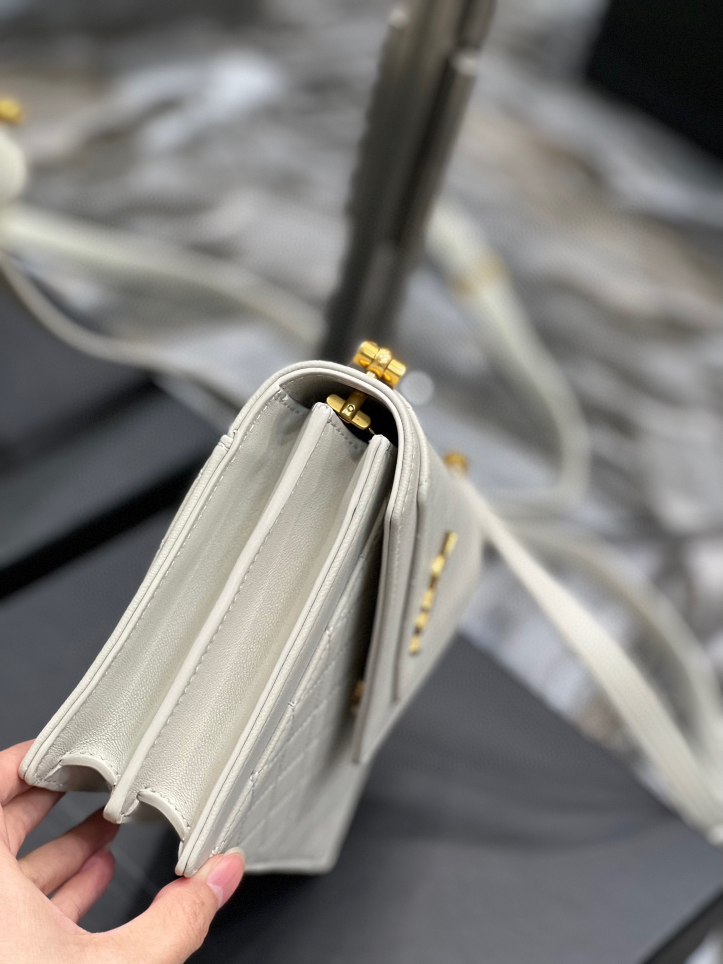 Sa1nt Lau*nt Gaby Mini Satchel White For Women, Women’s Bags 7.9in/20cm Y51 6855741EL079207